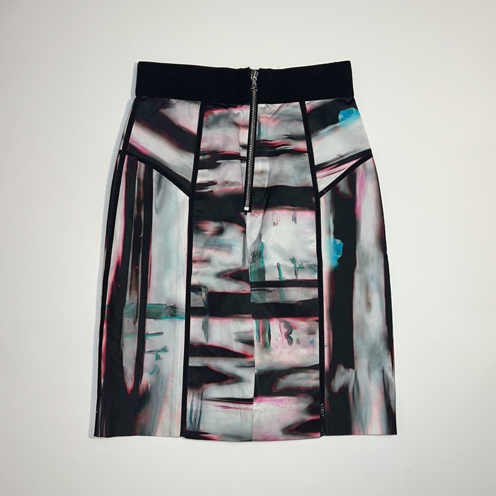 Milly Watercolor Brush Stroke Pencil Skirt, size 0 - Picture 11 of 11
